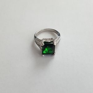 Emerald ring